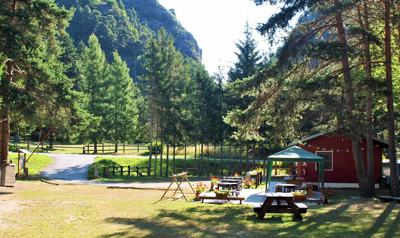 CAMPEGGIO E PARCO AVVENTURA NEL CUORE DELLA VALLE MAIRA